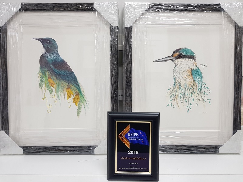 Custom picture frames Hamilton wooden photo frames Tauranga